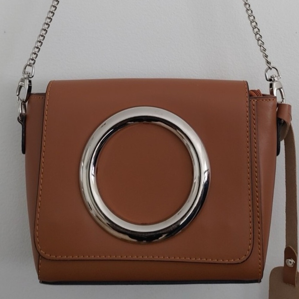 Persaman New York Ring Flap Crossbody